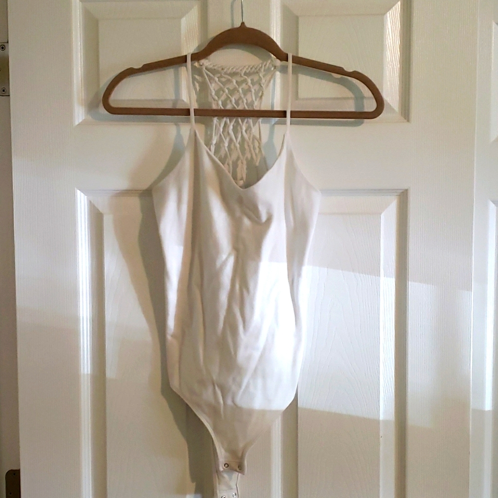 White tank